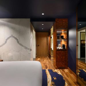 Superior Zimmer mit Kingsize-Bett